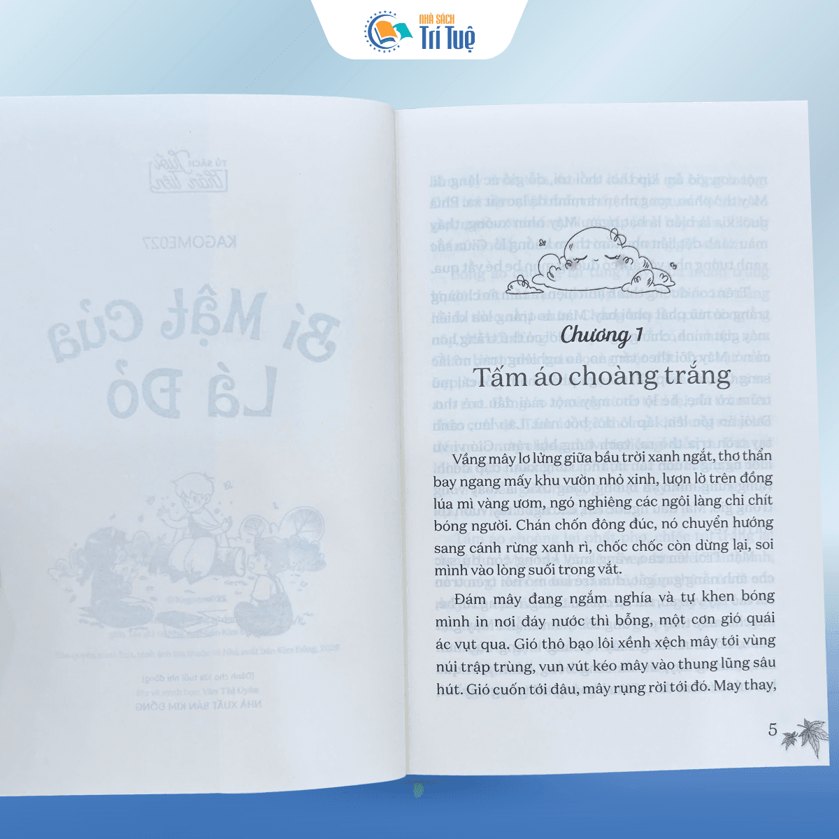 Bí Mật Của Lá Đỏ