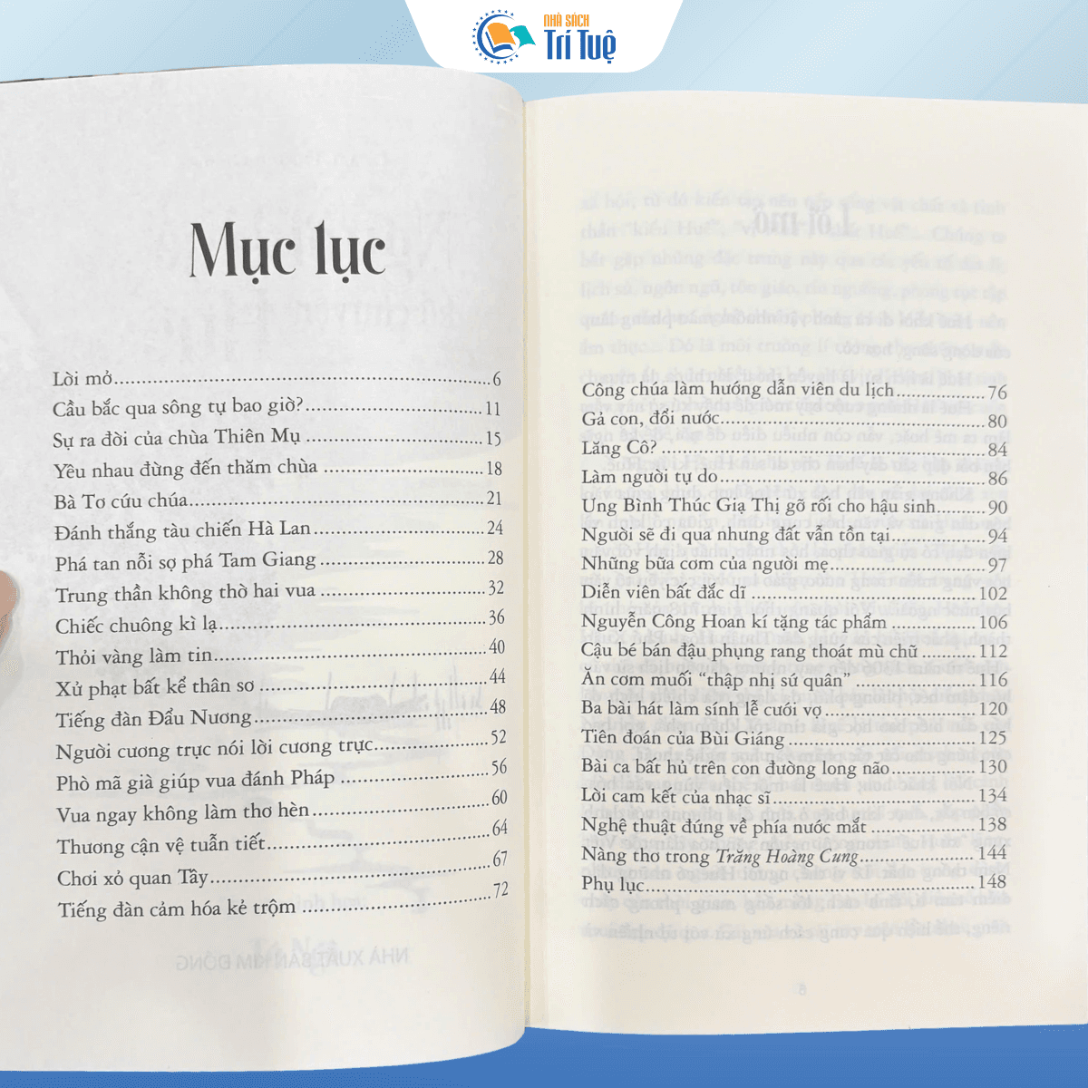 Sách: Người Huế Kể Chuyện Huế