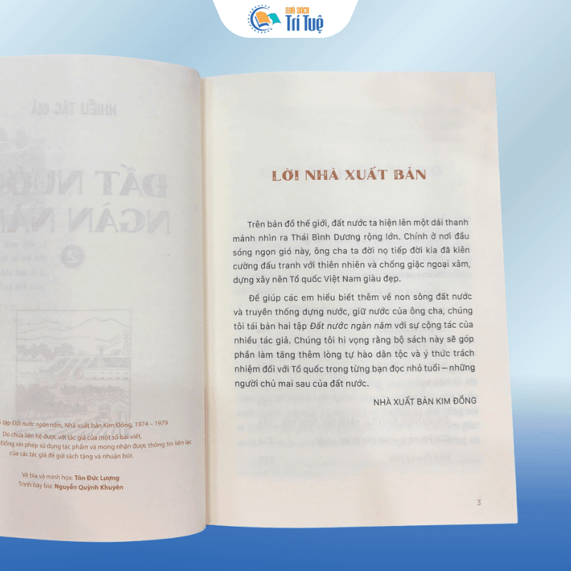 Sách: Đất Nước Ngàn Năm - Tập 2