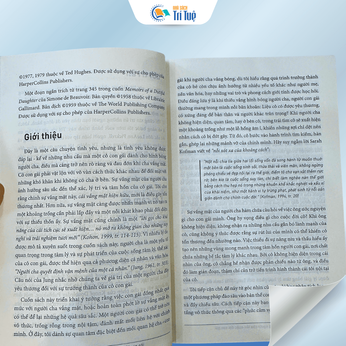 Ảnh Hưởng Từ Sự Thiếu Vắng Người Cha Lên Cuộc Đời Con Gái