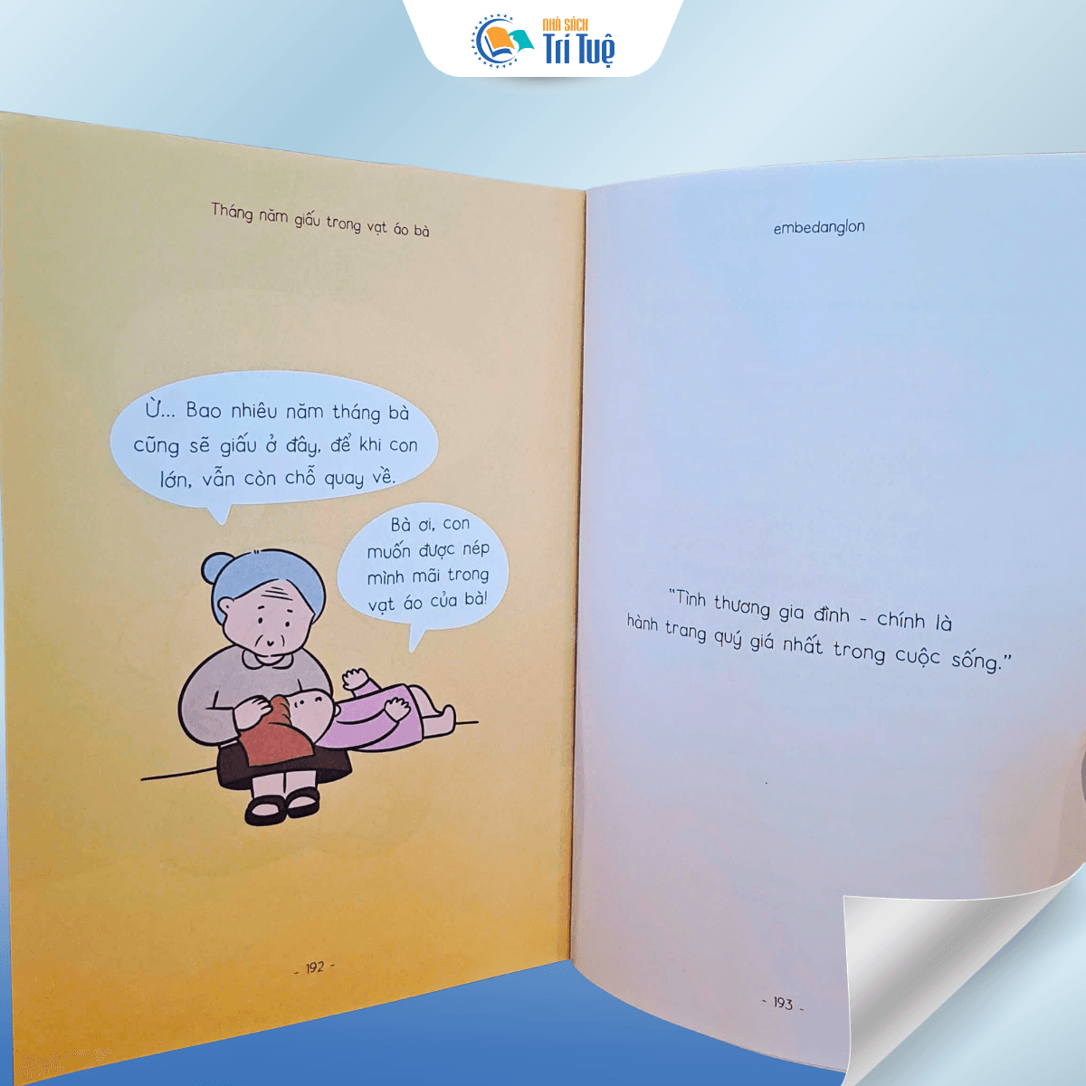 Tháng Năm Giấu Trong Vạt Áo Bà