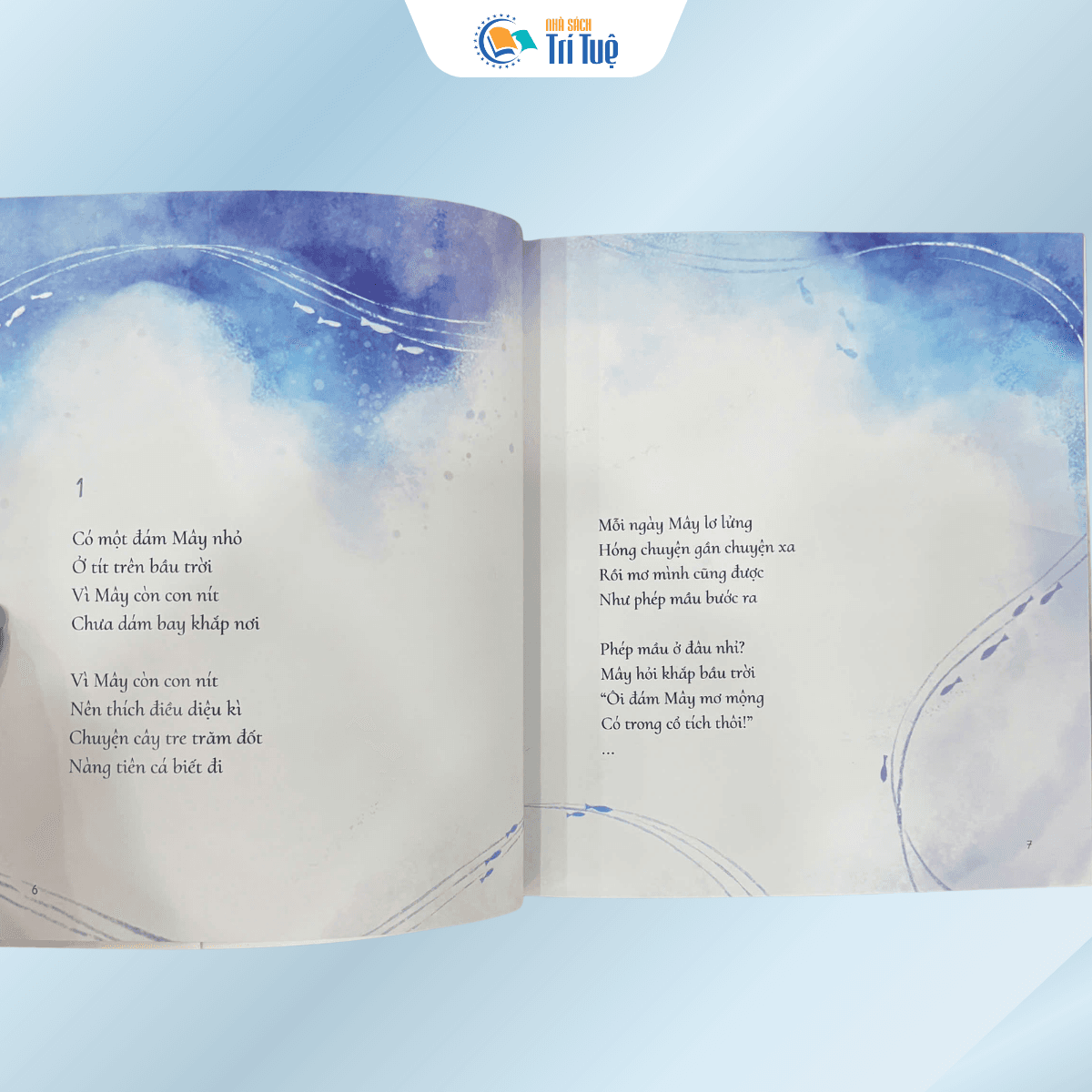 Chuyện Mây Nhỏ Đi Tìm Bài Thơ